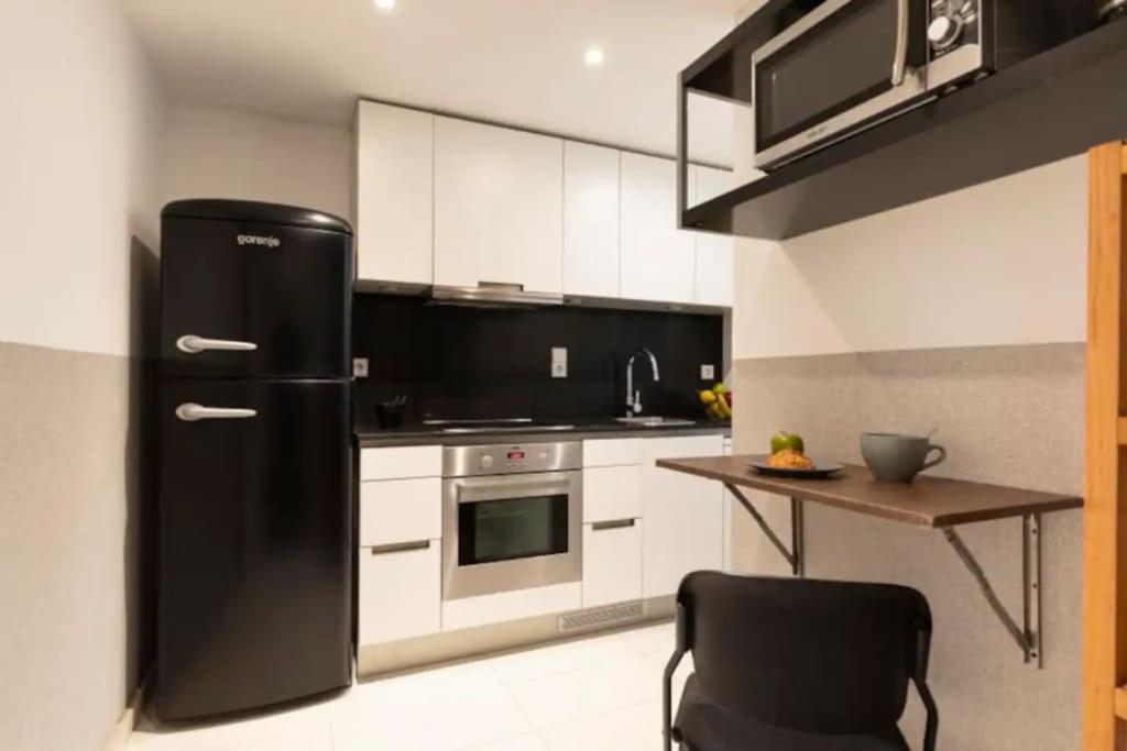 Canela Homes Barcelona Urquinaona Esterno foto